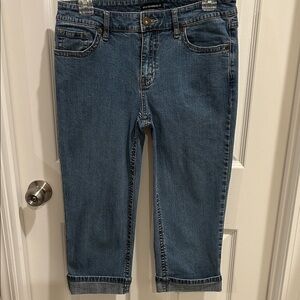 Size 8 Liz Claiborne Axcess Stretch Denim capri Jeans